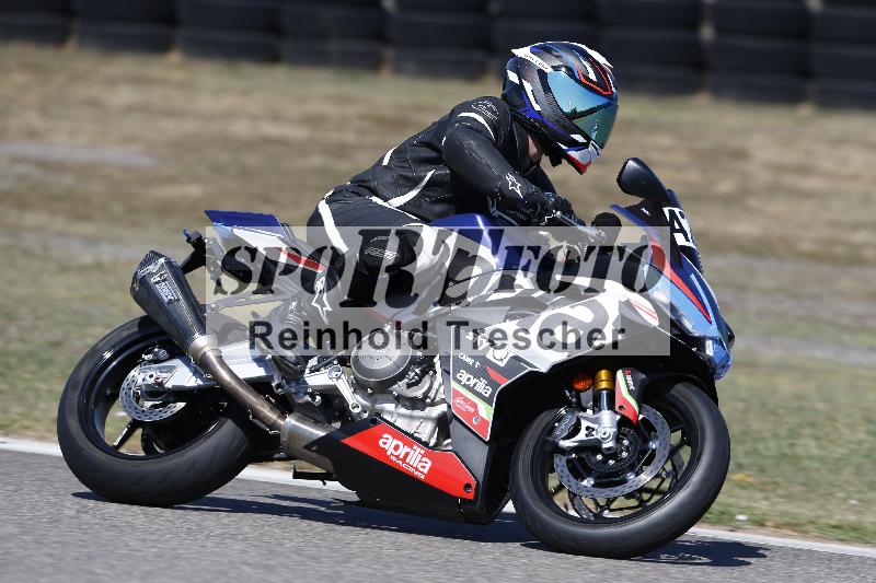/36 08.08.2026  Pluess Motosport ADR/Freies Fahren/427
